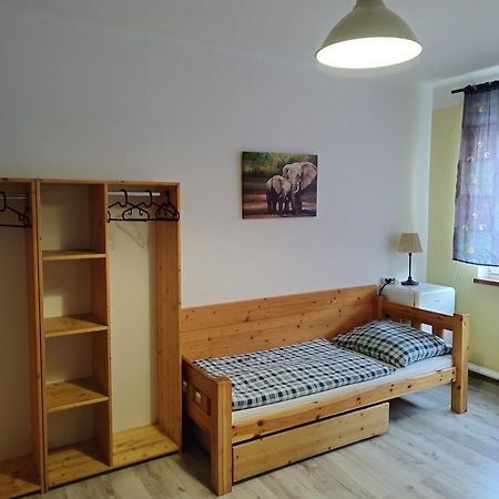 Ubytovna-Hostel- Imos Praga Zewnętrze zdjęcie