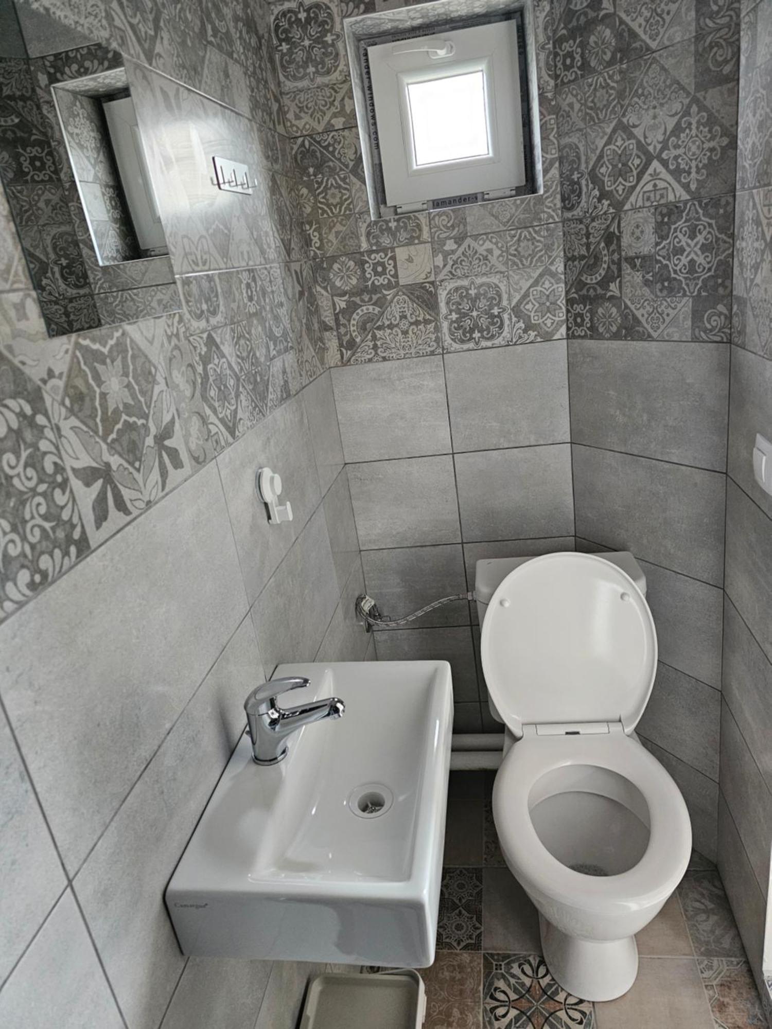 Ubytovna-Hostel- Imos Praga Zewnętrze zdjęcie
